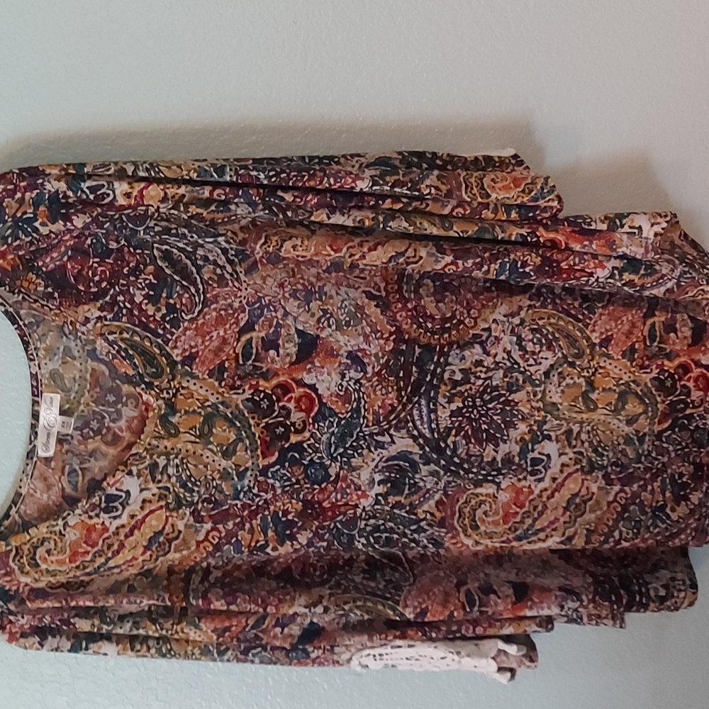 Beautiful Stem & Vine  Fall Blouse, bell sleeves with crochet insert